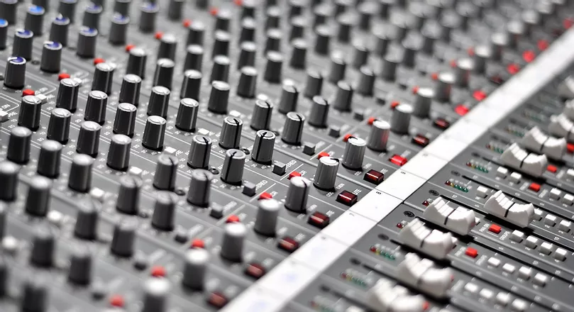 Audio Mixing Pult